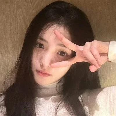 彩色中的黑白
